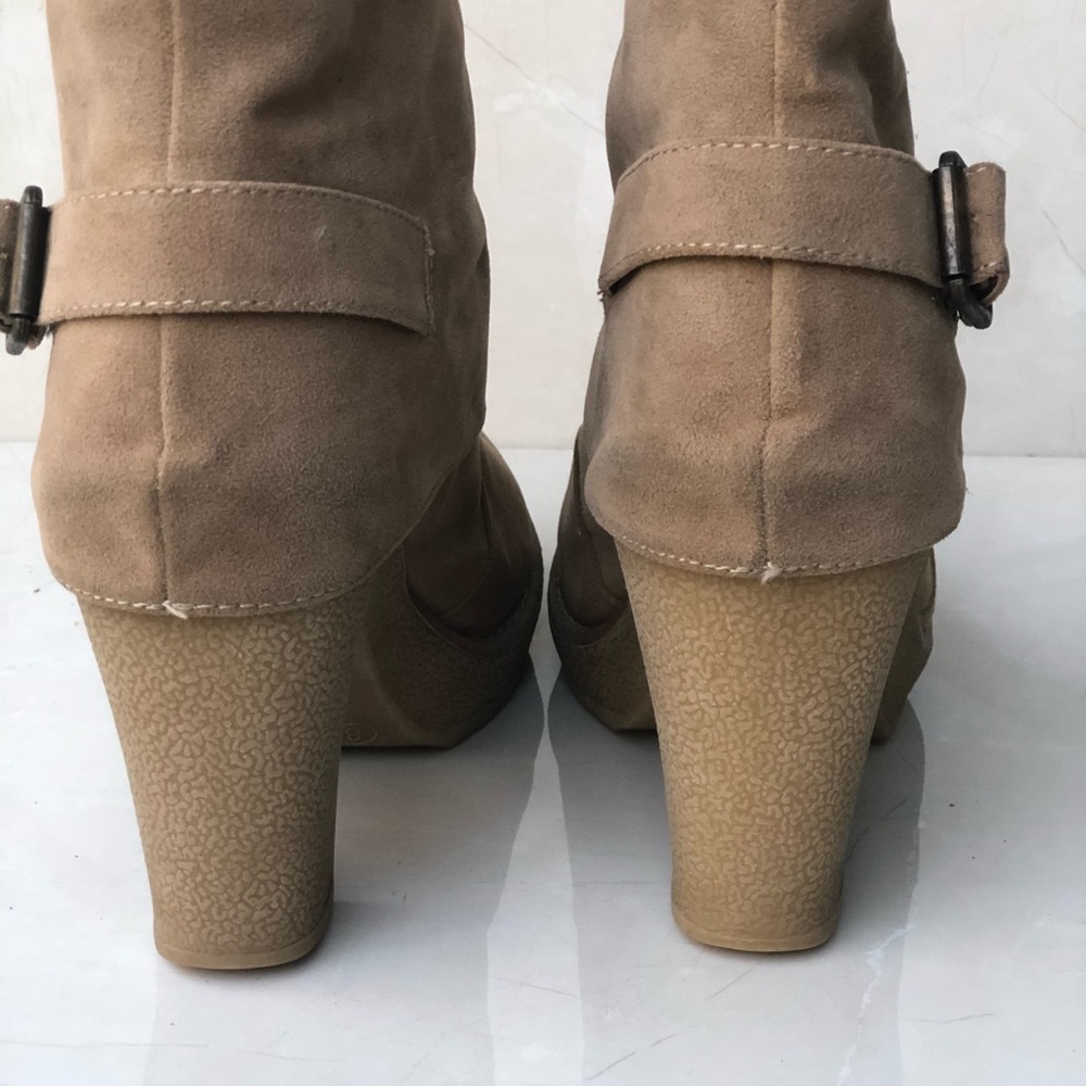 Boots Suede  F24 Size 8 - Picture 4 of 5